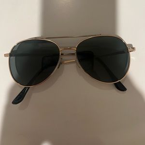 Tilly’s Sunglasses